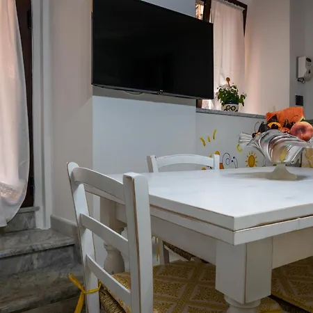 Holiday home Il Raggio Di Sole - Iun Q2487